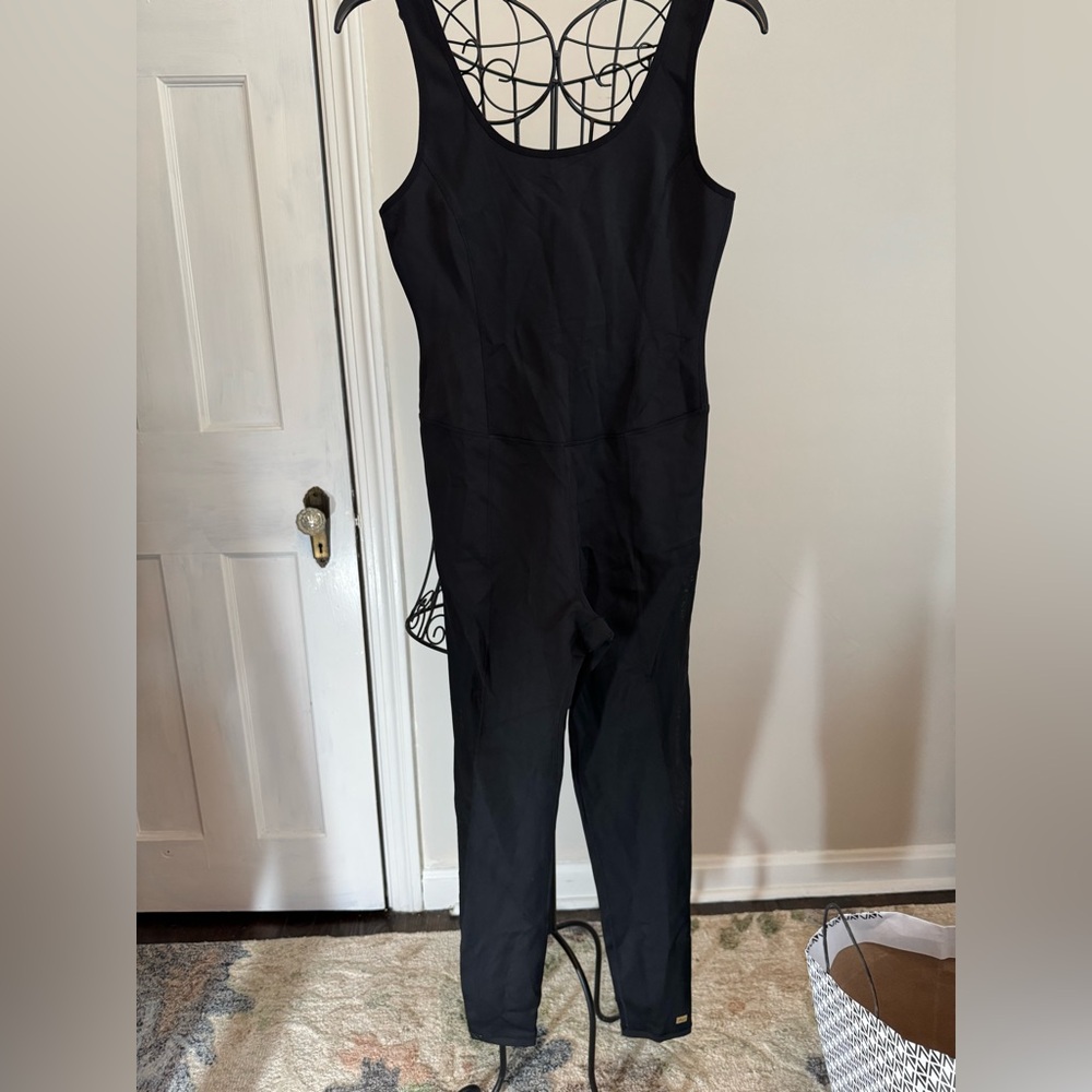 Figure Hugging jumpsuit AURUM Sleek Black Jumpsuit